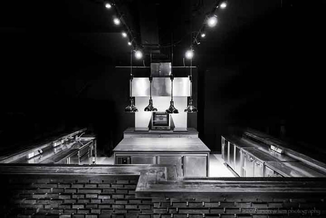 The interiors of Dstllry par Christophe Lerouy