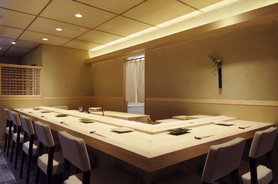 Sushi Miyakawa is a new entry in the Hokkaido MICHELIN guide 2017, with three stars to its name.