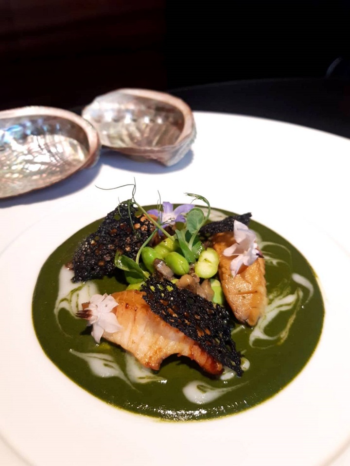 鮑魚 松尾洋平 latelier de Robuchon Taipei 侯布雄 臺北 米其林二星 Matsuo Yohei.jpg