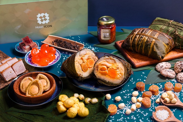 Truffle Dumpling with Yunnan Ham, Conpoy and Abalone with XO Sauce-2.jpg