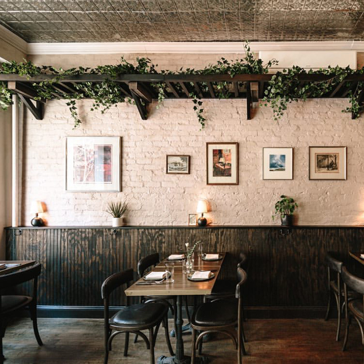 Clover Hill dining room © Luis Paez/Clover Hill