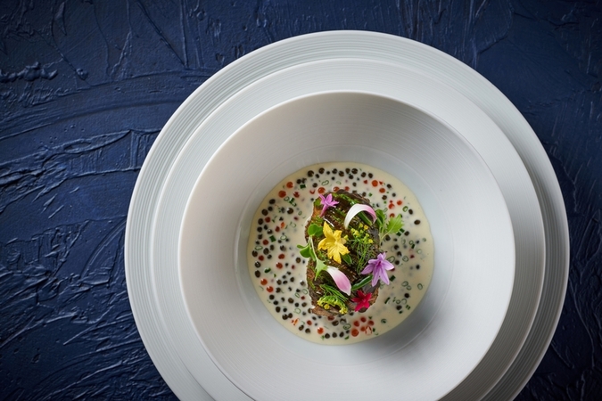 Petrus: Christmas Eve 8-course dinner:  HK$3,088 per person