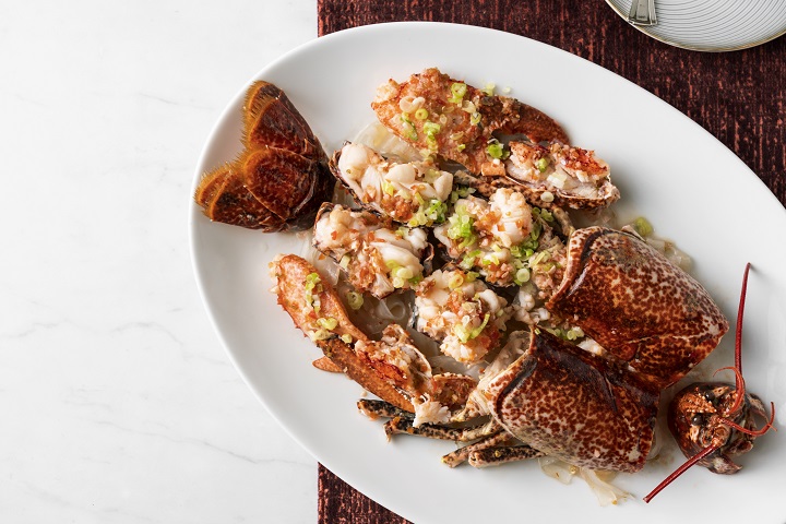 Rùn is promoted from one MICHELIN Star to two MICHELIN Stars this year. With more than 20 years of experience, Chef Hung values food quality and shrewd techniques more than anything else. (Photo: Rùn)
