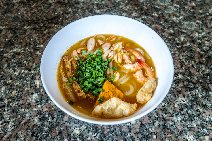 Vietnamese crab tapioca noodles for lunch, anyone?