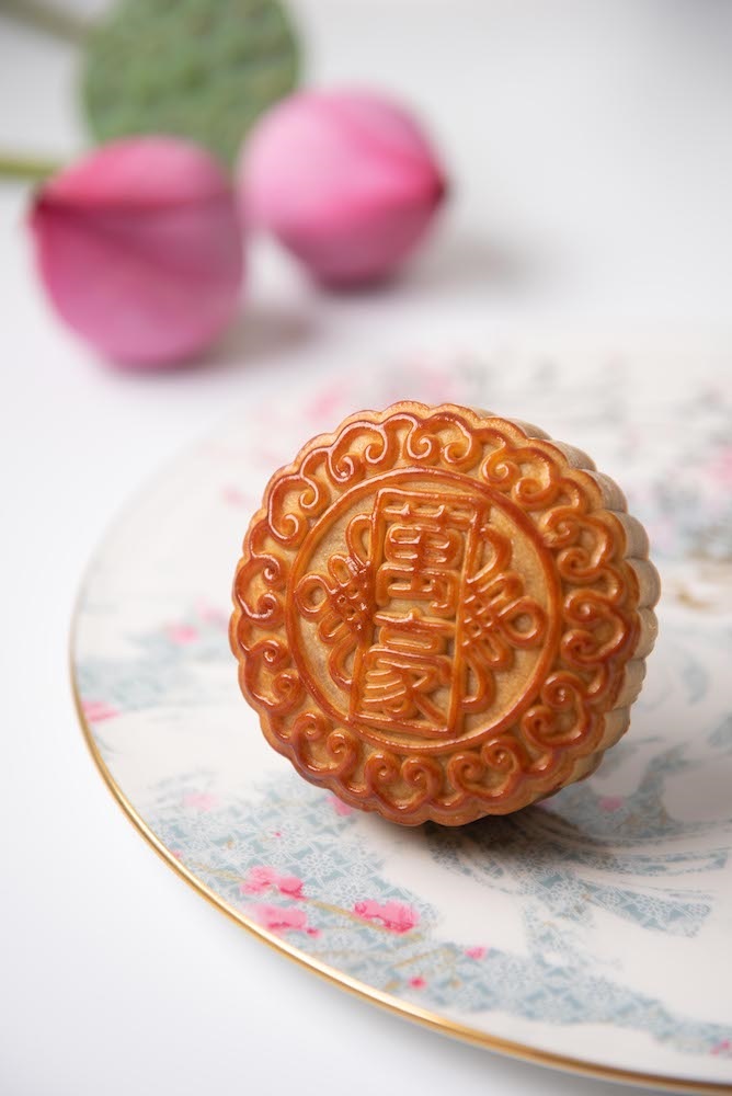 JW Marriott Hotel HK - Man Ho Mooncakes 02.jpg