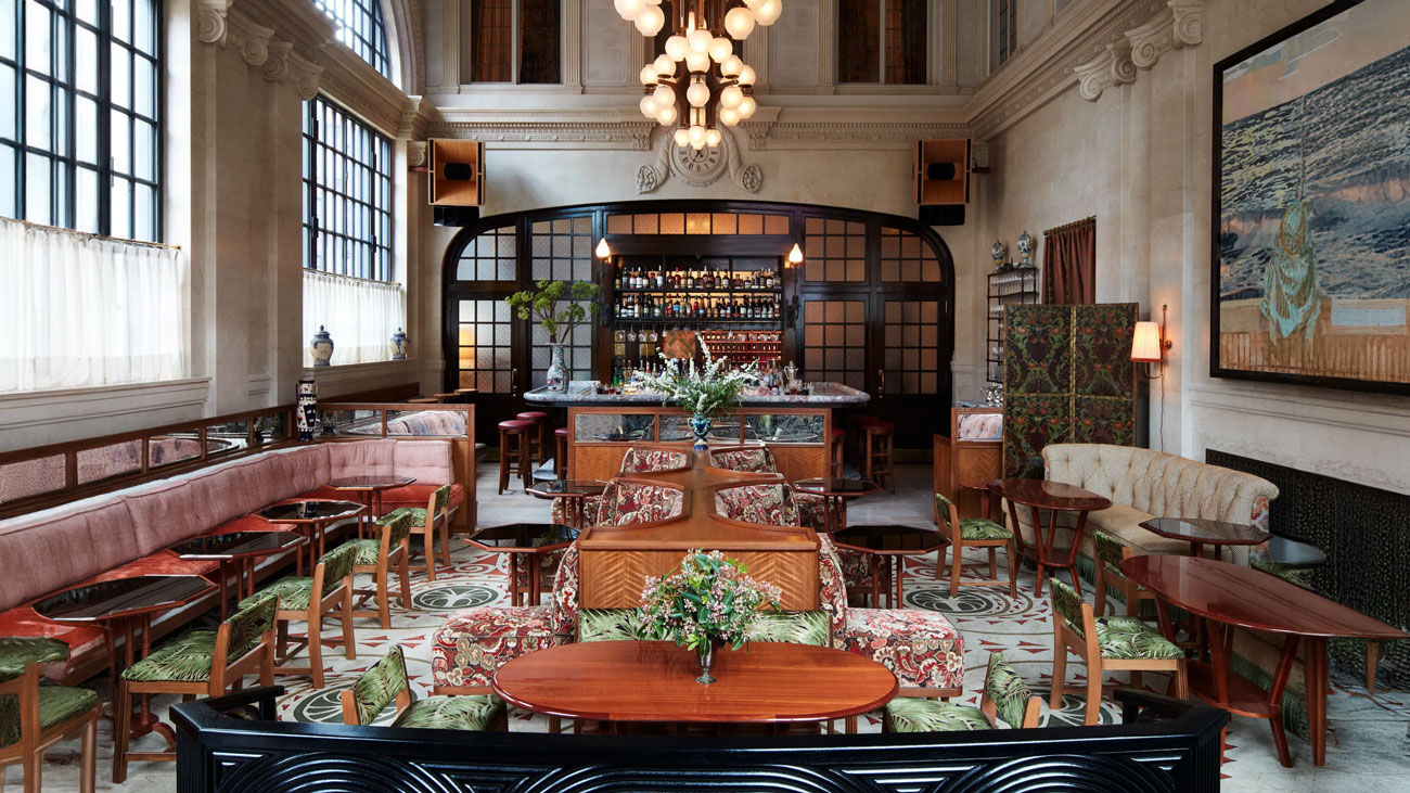  The Swan Room at Nine Orchard is one of New York’s most distinctive spots. (© Nine Orchard)