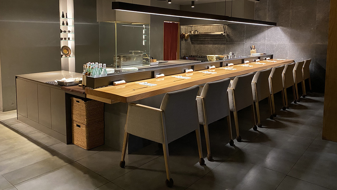 The intimate setting of Goryori Ken seats only 8 at the counter.