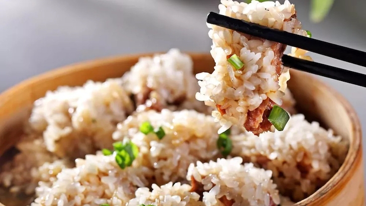 Ming Ting Xiao Guan is always jam-packed with diners yearning for its traditional Sichuanese fare.