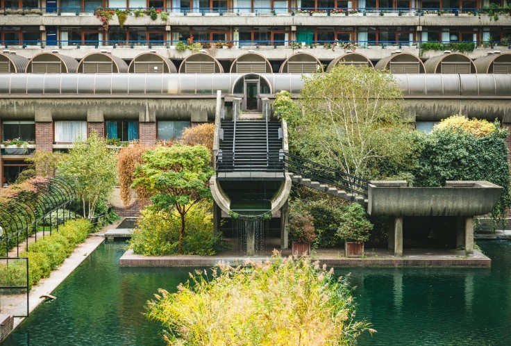 The Barbican Centre – designed by Chamberlin, Powell and Bon – one of London's most interesting pieces of architecture. © coldsnowstorm/iStock