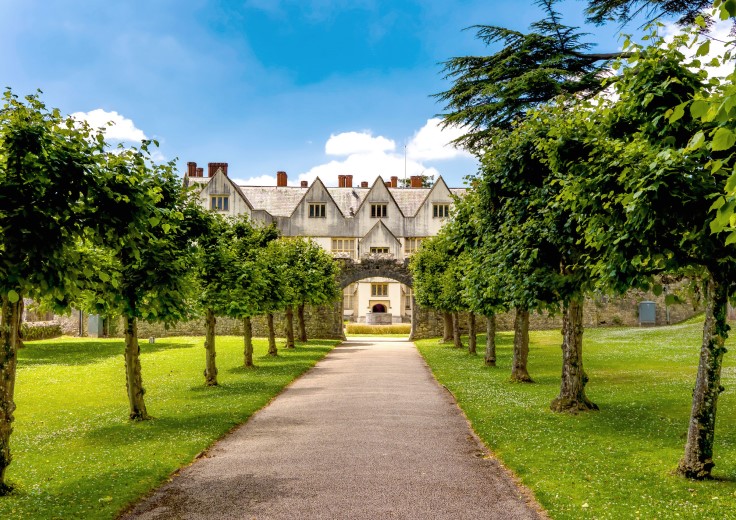 St Fagans Castle, whose grounds contain the St Fagans National Museum of History. © WhitcombeRD/iStock